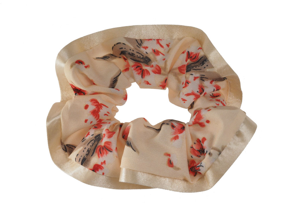 Scrunchie Sakura creme